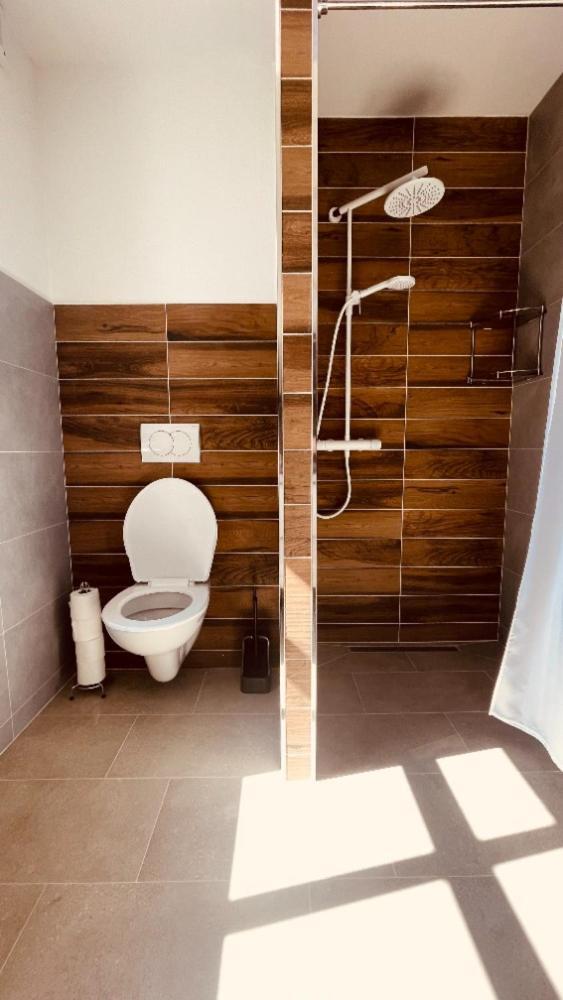 Apartmany Hvezdecka Броумов Екстер'єр фото
